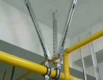 闸阀支撑架的质量要求。价格决定了卫东抗震支撑框架的质量。